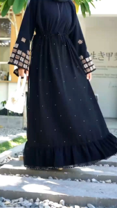Abaya Shefna Gamis Hitam: Pakaian Wanita Syari Modern & Mewah