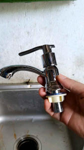 Vòi Rửa Mặt Vòi Nước Nhựa Lavabo Ren 21 Một Đường Nước Lạnh La Cong Cổ Cao