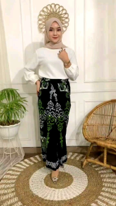 (PROMO HARI INI) Sarung Batik Perempuan Motif Damar Wayang Sarung Wayang Warna Terbaru Best Seller Terlaris Termurah Bahan Rayon Kualitas Bagus