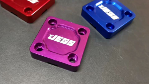 🚩10.10(อะไหล่แต่งรถ) ฝาปิด ไอระบาย EGR ไม่มีรู ISUZU DMAX ทุกรุ่น งาน อลูมิเนียม ไดร์สี น็อต ครบชุด พร้อมส่ง อีซูซุ ดีแม็กซ์