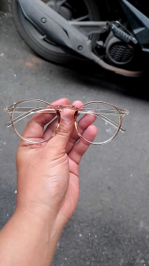 Kacamata Double Fokus Plus Baca dan Jalan  Untuk Pria dan Wanita