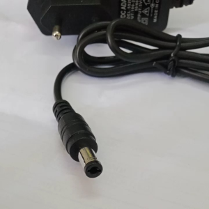 Adaptor 2 Ampere Universal Adaptor 5Volt 9Volt 12 Volt
