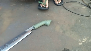 Golok kebun baja asli super tajam tanpah asah