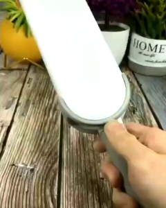 PEMBERSIH BULU & DEBU SIKAT MAGIC