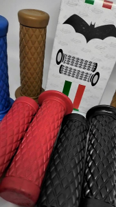 Handgrip Handfat Wajik Model Klasik Retro Universal untuk Motor CB / RX King / Megapro / Vixion / Tiger dll