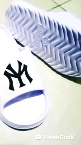 Sandal Anak Laki-Laki Dan Dewasa Korean Selop Casual Karet Eva Putih