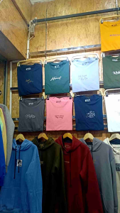 Kachios Terlaris Sweater Hoodie Pria/Wanita Zipper Ritsleting Warna Hitam Sweater Hoodie Distro Premium Terbaru 2025 Model Kekinian Korean Style Hoodie Oversize Jaket Hoodie Prial keren Model Terbaru Fashion Bandung