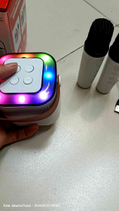 Speaker bluetooth mkc  Y1 Mic2/1set karaoke cute wireless lucu potrable
