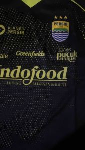 Jersey PERSIB DEWASA HITAM musim 2024/2025