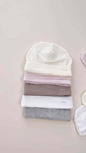 Bộ 3 nón che thóp bao tay và bao chân cho bé sơ sinh Sinnie vải cotton lụa mềm mát
