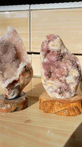 BATU KRISTAL AMETHYST / KECUBUNG | HIASAN RUMAH BATU KRISTAL