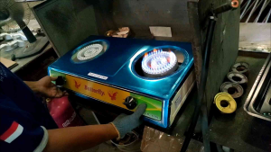 PAKET Kompor Gas 2 Tungku Tipe Api Seribu Butterfly + Regulator dan Selang  Winn Gas W388N (besar)