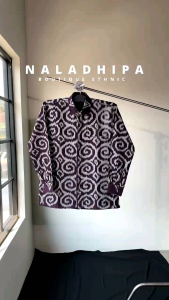 Naladhipa Kemeja Tenun (Lembayung Shirt) Kemeja Tenun Baju Tenun Ethnic