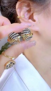 (Bebas beli 2 dapat bonus) H-Girl888 COD A81 Anting hitam cakep titanium wanita Korea original