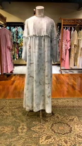 Azumi Dress by Dian Pelangi LIMITED EDITION Busana Muslim Maxi Gamis Abaya Gaun Outfit Pesta Pernikahan Kondangan Lebaran Casual Formal Wanita Cantik Anggun Modis Modern Simple Elegan Mewah Model Korea Terbaru Motif Batik Jumputan Hand Made Kekinian