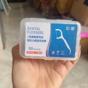 Hộp 50 que tăm xỉa răng nha khoa dùng 1 lần