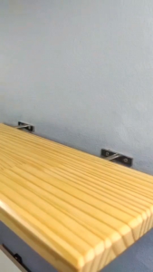 ชั้นไม้วางของ ติดผนัง ไม่โชว์ขารับ เฉพราะผนังไม้​ สมารฺ์ทบอร์ด​ ปูน