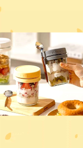 AWOP3512 Tempat Sarapan Botol Kaca 350Ml + Sendok Stainless Gagang Kayu Breakfast Cup