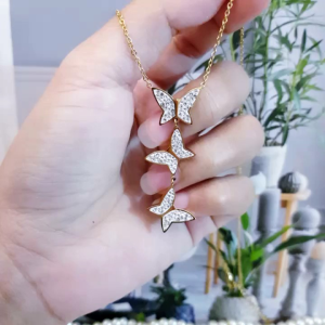 Kalung Titanium Kupu Permata Zircon: Desain Unik & Elegan