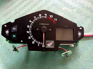 Mesin Speedometer Honda Megapro Monoshock Karbu Original