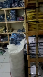 Setelan Jersey Anak Usia 3-14 Tahun: Bola Voli, Badminton & Futsal