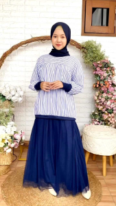 ONE SET ROK TULLE TEEN KOREAN LOOKS!! 10 11 12 TAHUN SETELAN ROK ANAK TANGGUNG DAN REMAJA SIMPEL CANTIK OOTD SETELAN FUTY BY CUTETRIK SETELAN ROK TUTU PESTA WARNA BIRU NAVY DAM HITAM MOTIF SALUR GARIS STRIPE