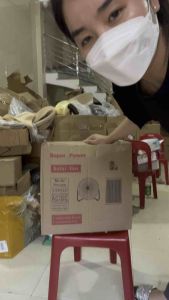 Quạt Tích Điện Năng Lượng Mặt Trời Sử Dụng Nguồn Pin Mặt Trời Hoặc Điện Lưới Tích Hợp Cổng Sạc ĐT