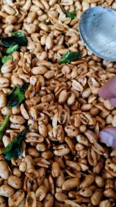 kacang bawang goreng jumbo varian rasa 700 ml