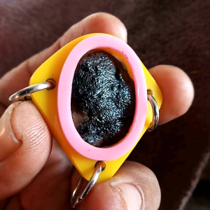 เหล็กไหลงอกของสะสมนานวัน เครื่องราง ทนสิทธิ์ มีชิ้นเดียวหมดแล้วหมดเลย