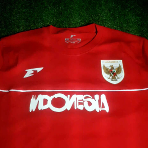 kaos INDONESIA warna merah // kaos garuda indonesia tangan pendek sablon glow in the dark