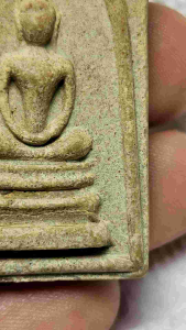 พระสมเด็จหลังพระสิวลี พิมพ์ใหญ่ เอวเล็ก มีกำไรข้อมือ พิมพ์นิยม ปี 2515 เนื้อผงน้ำมันวัดราชนัดดา