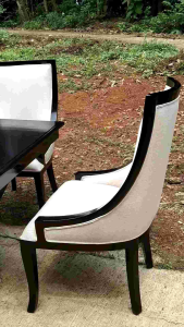 MEJA MAKAN VINTAGE SET 6 KURSI MEJA KURSI MAKAN MODERN KAYU JATI BERKUALITAS