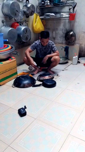 COMBO DR.NATRO VỚI NƯỚC ION TỪ TRƯỜNG ĐÁNH BAY MỌI VẾT DẦU MỠ CỨNG ĐẦU TẶNG KEM NHÁM CHÀ NỒI