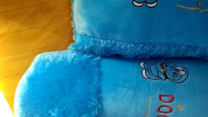 BANTAL BONEKA DORAEMON RASFUR BORDIR BESAR MAINAN