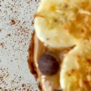 มะพร้าวคั่วหอม toasted coconut ใช้ทำขนม เมี่ยงคำ ข้าวยำ โรยหน้าขนม 250g / 500g / 1kg | คั่วสดใหม่ กลิ่นหอม มัน อร่อย ตรงจากโรงงาน เนื้อบดละเอียด