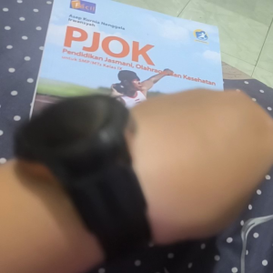 BUKU PJOK 3 Pendidikan Jasmani Olahraga dan Kesehatan untuk SMP/ MTs Kelas IX kurikulum 2013 revisi