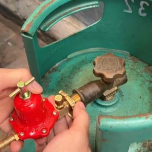 (ชุดหัวปรับแรงดันสูงเซฟตี้ SCG R924s ครบชุด ) หัวเร่งเตาฟู่ หัวปรับแรงดันสูง หัวปรับเตาแม่ค้า หัวปรับแรงดัน หัวปรับแรงแก๊ส หัวปรับแรงสูง หัวแก็สscg หัวปรับเตาเร่ง หัวแก๊สฟู่ หัวปรับเตาเร่ง หัวปรับแรงดันสูงครบชุด