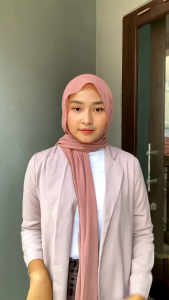 HELMA HIJAB pashmina cerutry babydool premium | Kerudung panjang pashminan ceruty babyddol