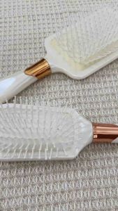 Tehina White Square Shaped Round Shaped Air Cushion Hair Brush Comb Long Beautiful Hair Women