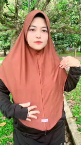Hijab Sport Sporty Jersey ukuran L Jilbab sekolah olahraga nyaman dipakai Zhiadhiaz