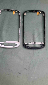 Viền (vành) benzen blackberry Q10 đen trắng