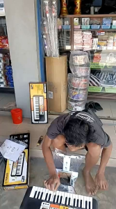 PIANIKA ELEKTRIK DRUMBAND/MARCHING BAND