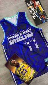 JERSEY BASKET LUKA DONCIC ROTY BIRU BLUE 77 MAVS DALLAS 2022 2023 SWINGMAN