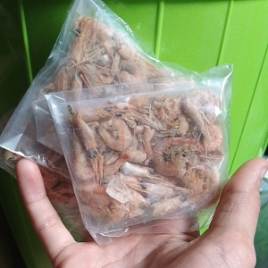 Ebi Udang Kering Putih Asin 20 gram dimasak bareng Cabe Gendot