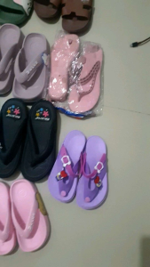 Sandal Wanita Bahan Karet Empuk Kuat Tahan Lama