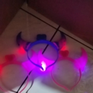 Bando tanduk Red devil buat tahun baru  hallowen  acara ultah nyala lampu led murah