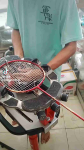 RAKET BADMINTON AERONOUT 9000 WATANABE YUTA 32 LBS Berkuasa