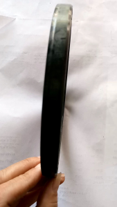 Oil seal TC 200x250x18 dan Sil Shock Breaker 200x250x18: Pengetahuan Dasar dan Pemakaian