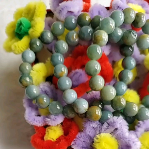 Vòng tay Ngọc cẩm thạch Guatemala hoa bay hoàng phỉ 87ly tự nhiên