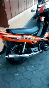 Desain Knalpot Sporty untuk Yamaha Fiz R
